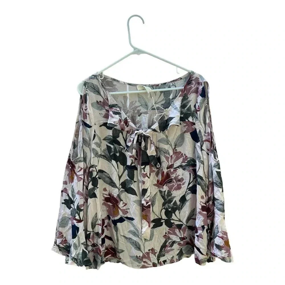 Entro Floral Blouse // Size Medium